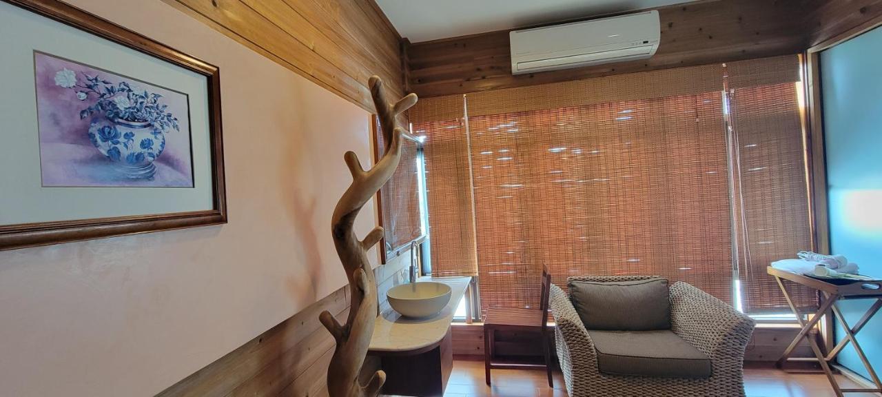 Sen Huxi Homestay Taitung Экстерьер фото